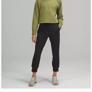 Lululemon Ready to Rulu Cropped Jogger